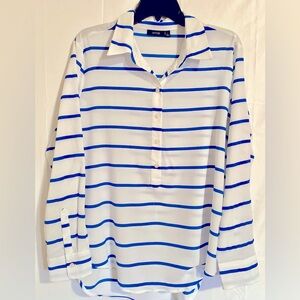 Apt 9 
Ladies Blouse